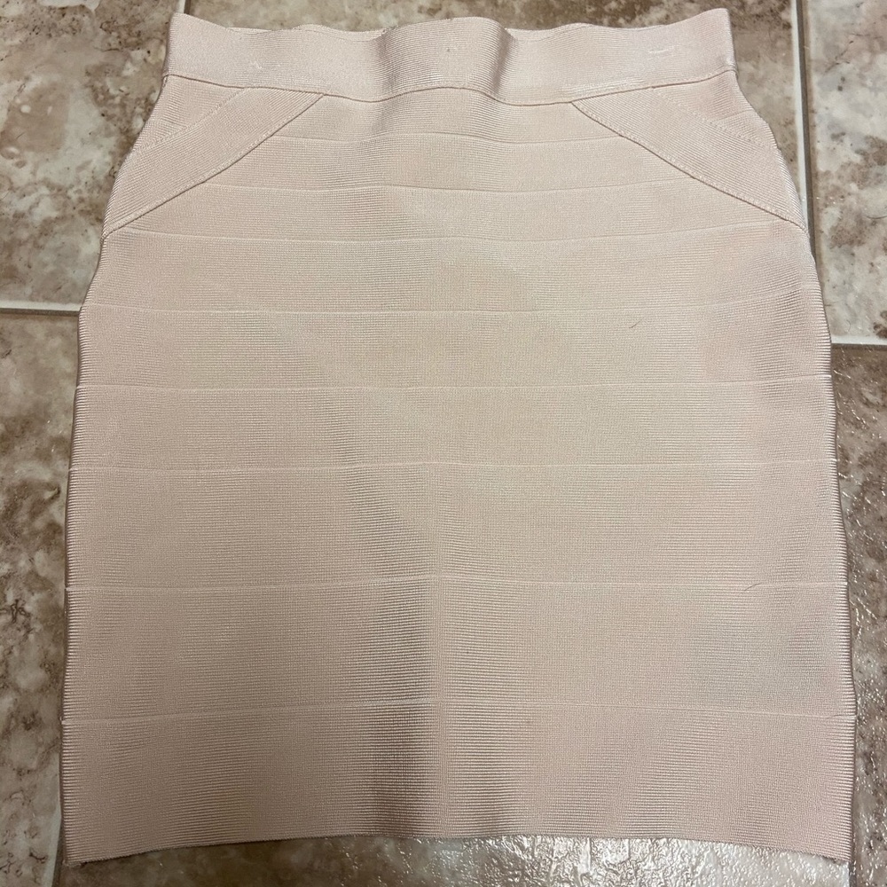 Women’s Bebe bodycon skirt